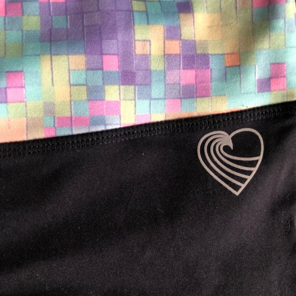 Womens “Tone it up” brand leggings - Picture 2 of 3